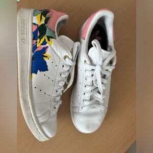 adidas Women's Sneakers - White with Blue and Pink Accents